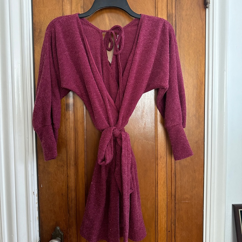 Maroon ‘sweater-type’ material tie dress (from Francesca’s)